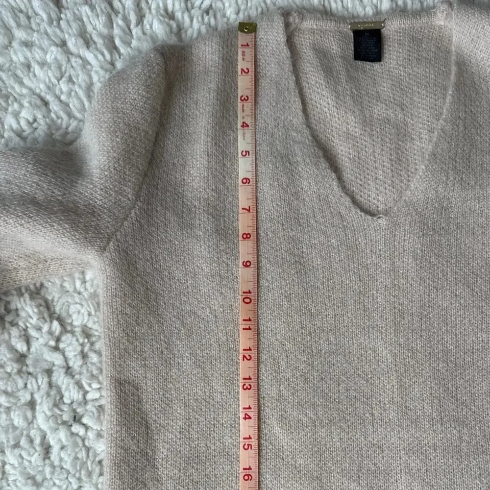 Magaschoni beige mohair